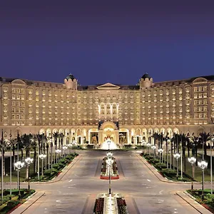 5* Отель The Ritz-carlton,